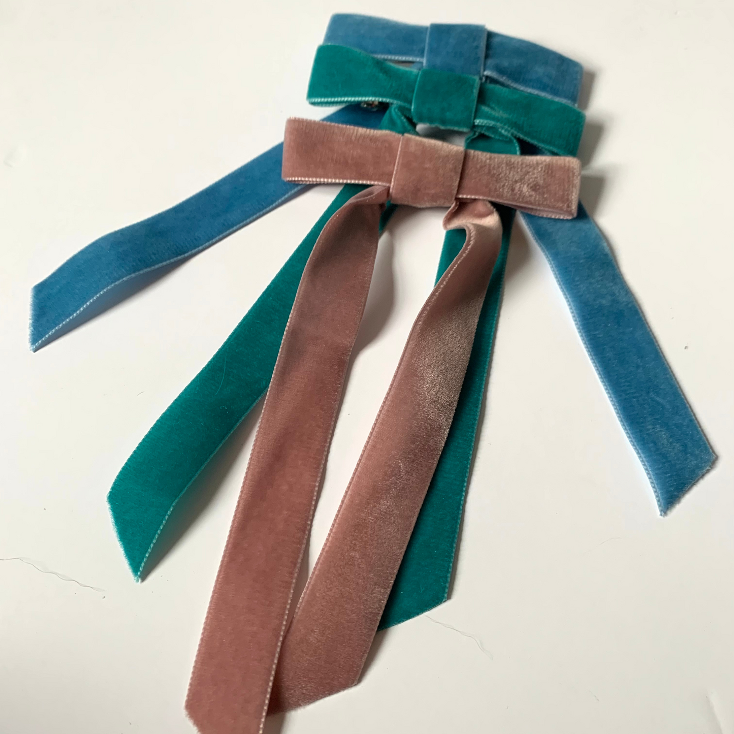 Jessica Velvet Hair Bow